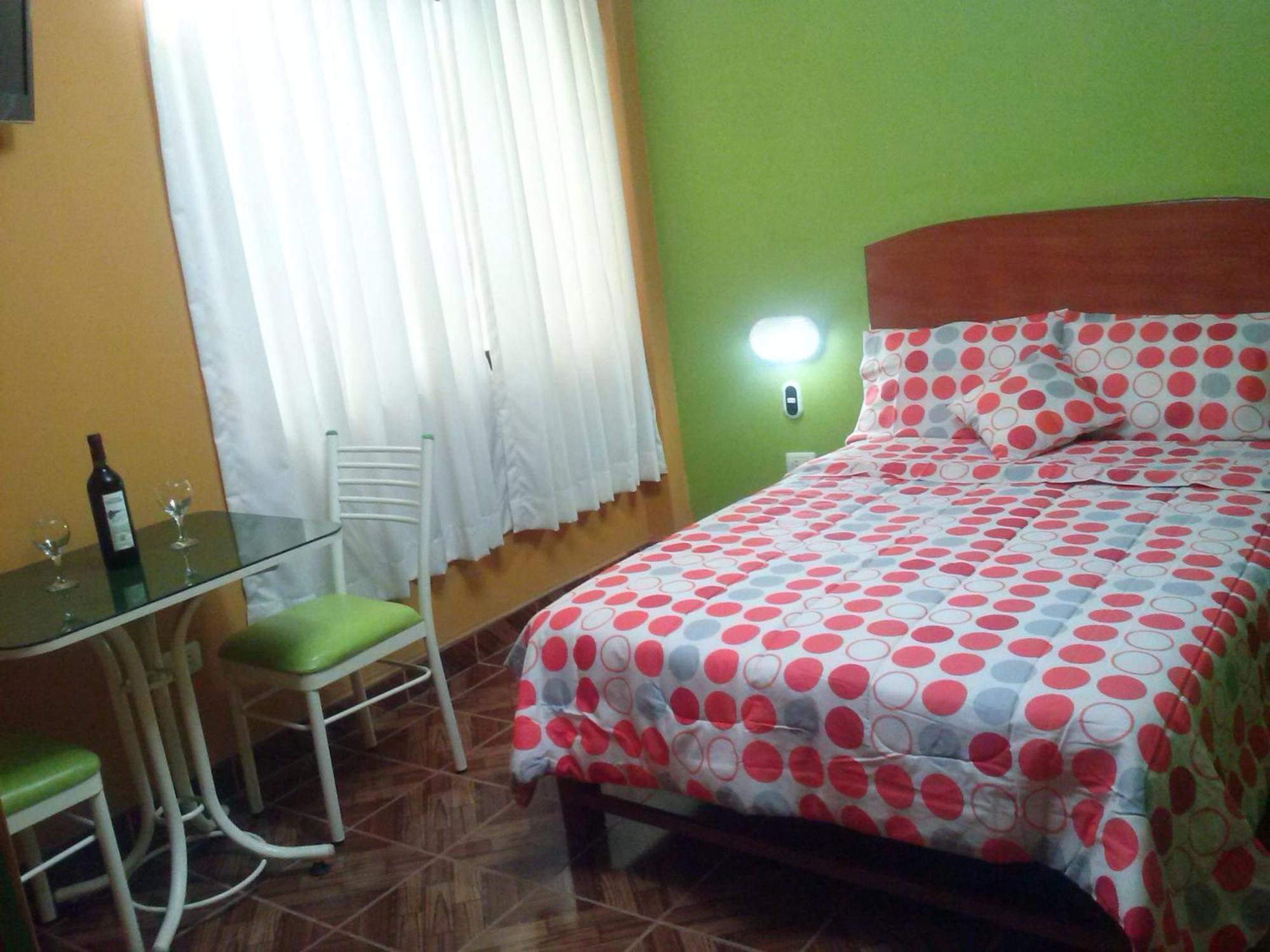 Hostal Real Alcazar Nazca Room photo