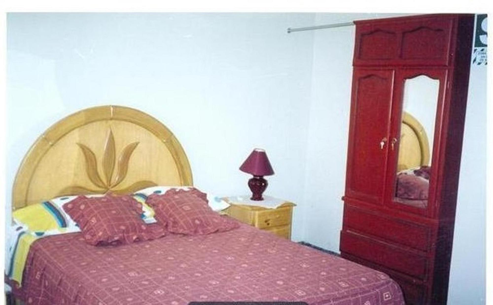 Hostal Real Alcazar Nazca Room photo